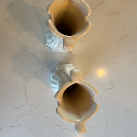 Vintage MCM Red Wing Pottery Raised Pattern Bud Vase Set of Two - Picture 2 of 8